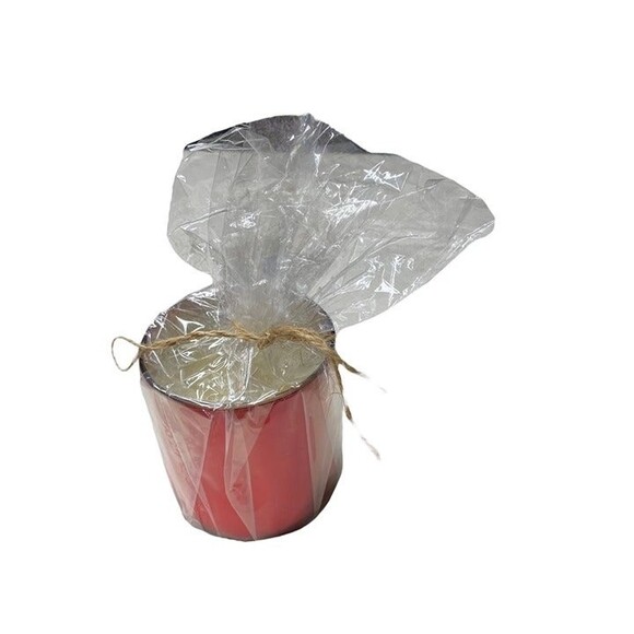 Holly's Petals & Presents Pineapple Cilantro Red Candle. - Picture 1 of 6